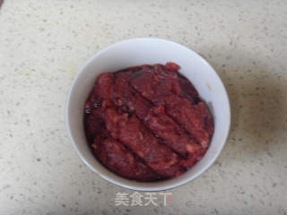 芹菜牛肉馅包子的做法步骤：4