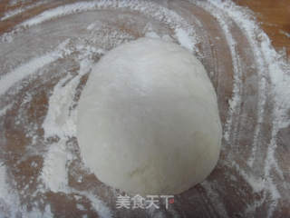 芹菜牛肉馅包子的做法步骤：5