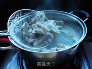 玉竹山药脊骨汤的做法步骤：2