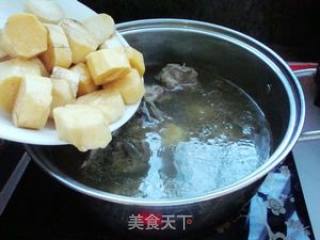 玉竹山药脊骨汤的做法步骤：5