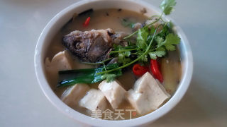鲫鱼豆腐汤的做法步骤：4