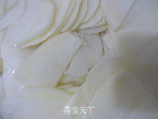 培根炒土豆片的做法步骤：3
