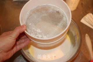 戚风蛋糕的做法步骤：5