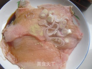 香煎鸡排的做法步骤：3