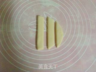 花样桃花馒头的做法步骤：8