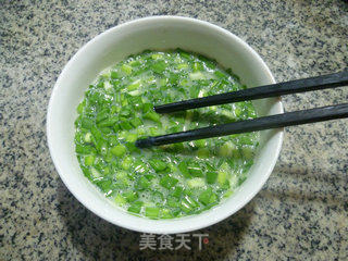 韭菜摊鸭蛋的做法步骤：9