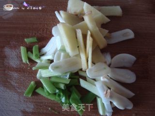 清炒西兰花的做法步骤：3