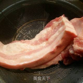 粉蒸肉的做法步骤：1