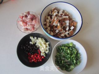 豆豉炒香干的做法步骤：1