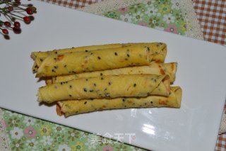 香甜柔软的黑芝麻鸡蛋卷的做法步骤：10