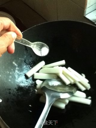 菠萝炒年糕的做法步骤：3