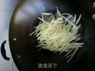醋溜土豆丝的做法步骤：3