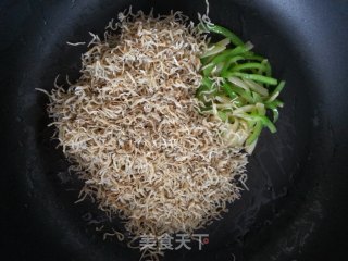 韩式小菜 - 素炒海蜒的做法步骤：3