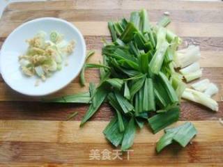 青蒜炒粉丝的做法步骤：3