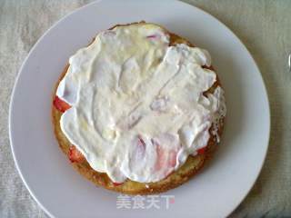 DIY草莓奶油蛋糕的做法步骤：4
