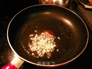 咸肉炒白菜--速成下饭菜的做法步骤：2