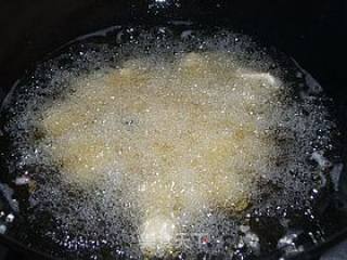 糖醋黑鱼丁的做法步骤：4