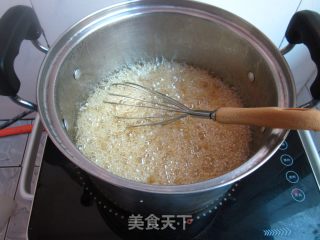 【杏仁牛轧糖】大过年了，年货办起来，大家一起来熬糖！的做法步骤：5