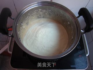 【杏仁牛轧糖】大过年了，年货办起来，大家一起来熬糖！的做法步骤：11