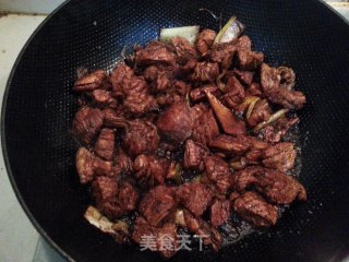 炖牛肉的做法步骤：11