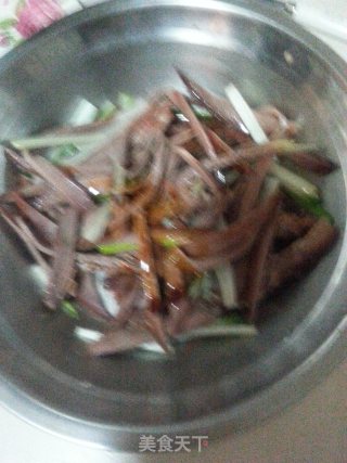 辣拌猪舌的做法步骤：4