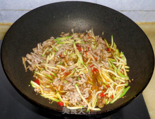 角瓜炒肉丝的做法步骤：9