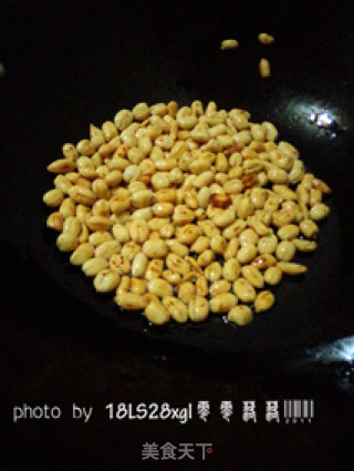 省油版：油酥花生碎的做法步骤：5