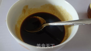 手抓蒜香骨的做法的做法步骤：2