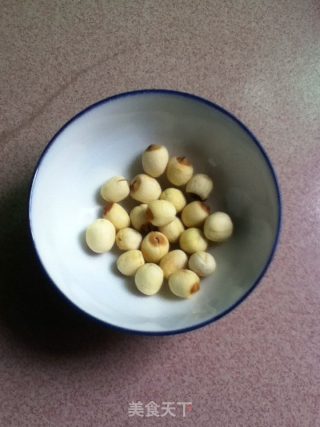 金鱼蒸饺的做法步骤：2