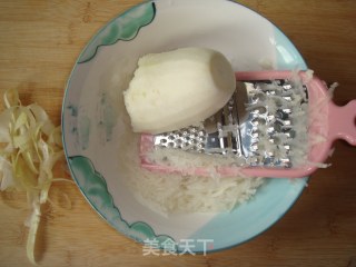 葱油萝卜丝饼的做法步骤：3
