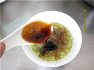 蚝油木耳凉拌豆芽的做法步骤：8
