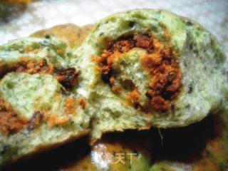 菠菜海苔肉松餐包的做法步骤：10