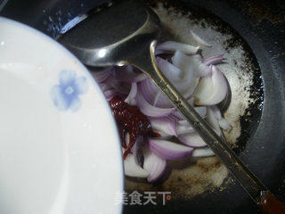 洋葱炒鱿鱼的做法步骤：6