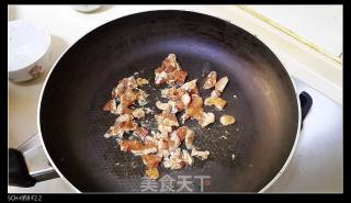 黑椒鸡丁什锦披萨（包括面饼、披萨酱超详细的图文制作过程）的做法步骤：16