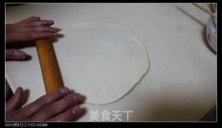 黑椒鸡丁什锦披萨（包括面饼、披萨酱超详细的图文制作过程）的做法步骤：20