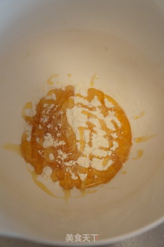 椰奶桃子布丁的做法步骤：1