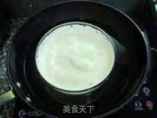 【奶油水果蛋糕杯】--- 把普通的蛋糕吃出甜蜜与精致的做法步骤：4