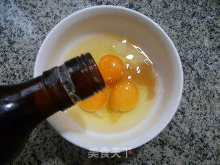 梅豆黑木耳炒鸡蛋的做法步骤：2