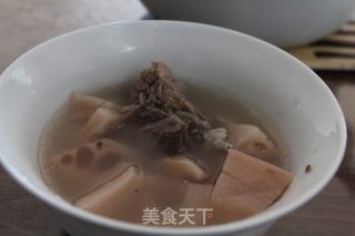 莲藕排骨汤的做法步骤：5