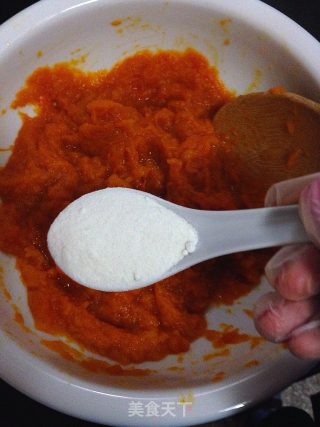 南瓜饼的做法步骤：2