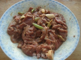 葱爆羊肉的做法步骤：5