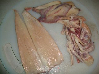 鱿鱼红烧肉的做法步骤：3