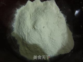 健康美味早餐—自制炸油条的做法步骤：1