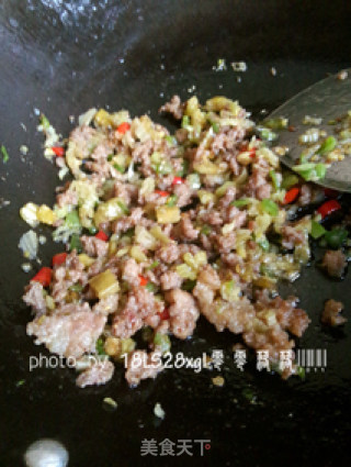 川菜版：芹菜肉末的做法步骤：9