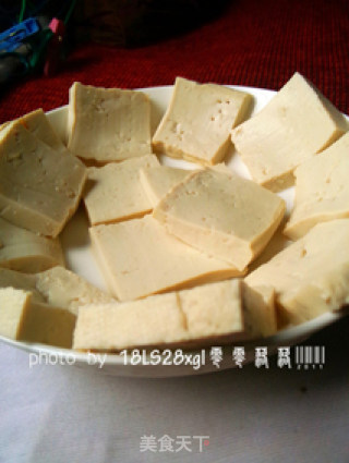 香辣锅塌豆腐的做法步骤：1