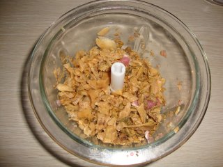 【梅菜蒸肉饼】----蒸出来的美味更健康的做法步骤：4