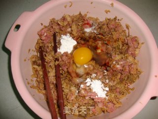 【梅菜蒸肉饼】----蒸出来的美味更健康的做法步骤：5