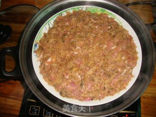 【梅菜蒸肉饼】----蒸出来的美味更健康的做法步骤：6