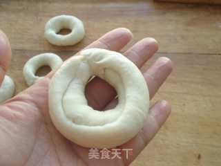 芝麻贝果的做法步骤：9
