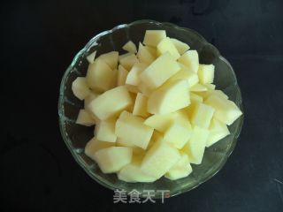 孜然土豆块的做法步骤：2